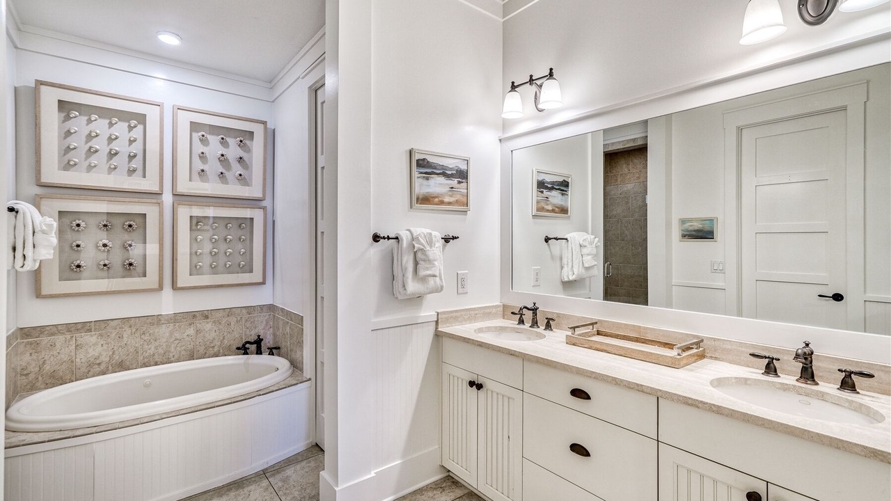 Photo of Bathroom in Watercolor