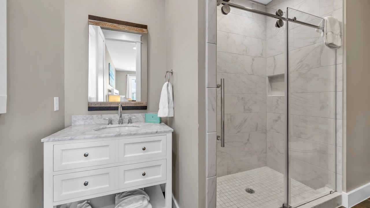 Photo of Bathroom in Emerald Waters Village