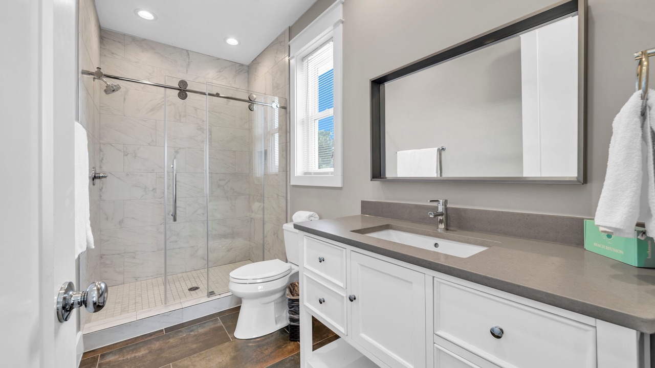 Photo of Bathroom in Emerald Waters Village