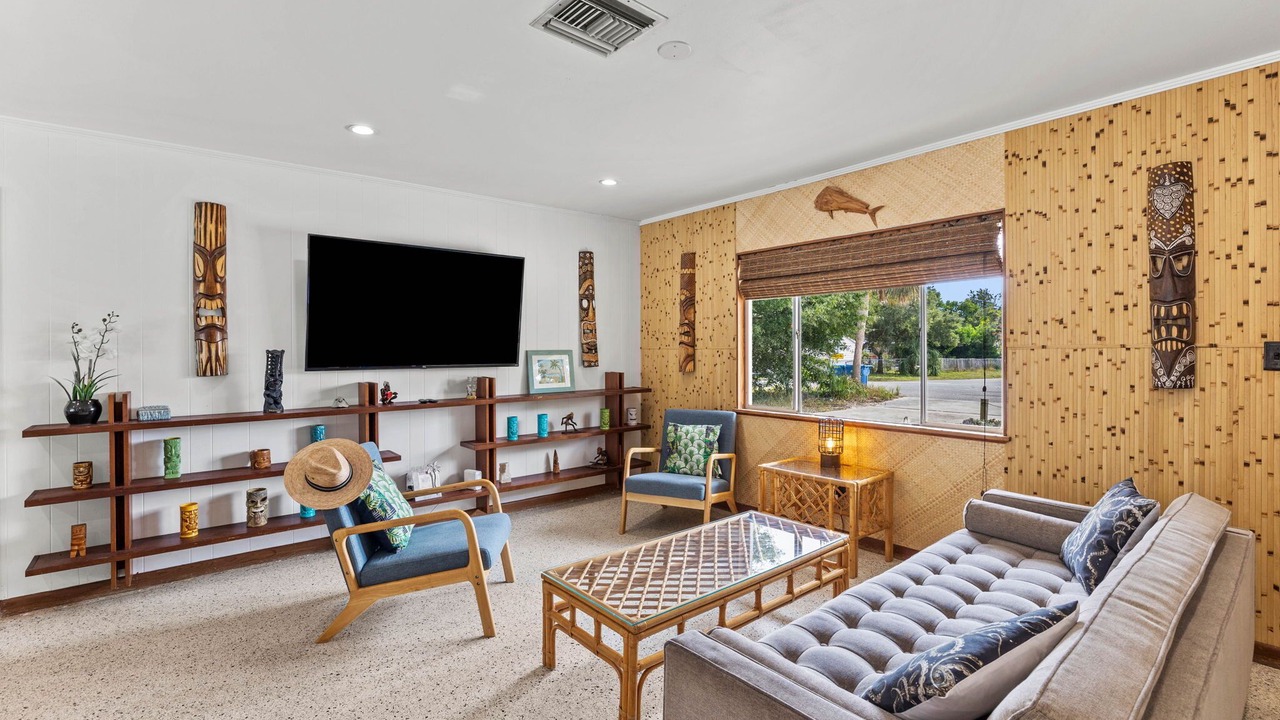 Photo of Livingroom in Laguna Beach Estates
