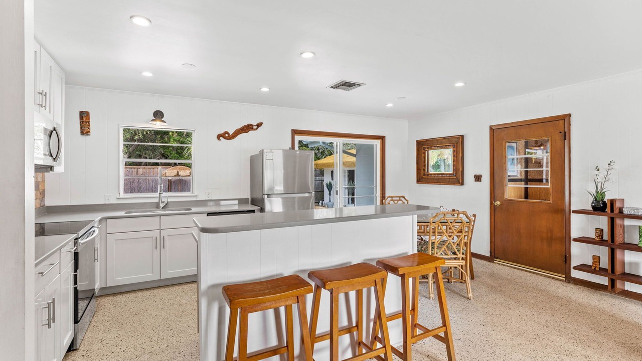 Photo of Kitchen in Laguna Beach Estates