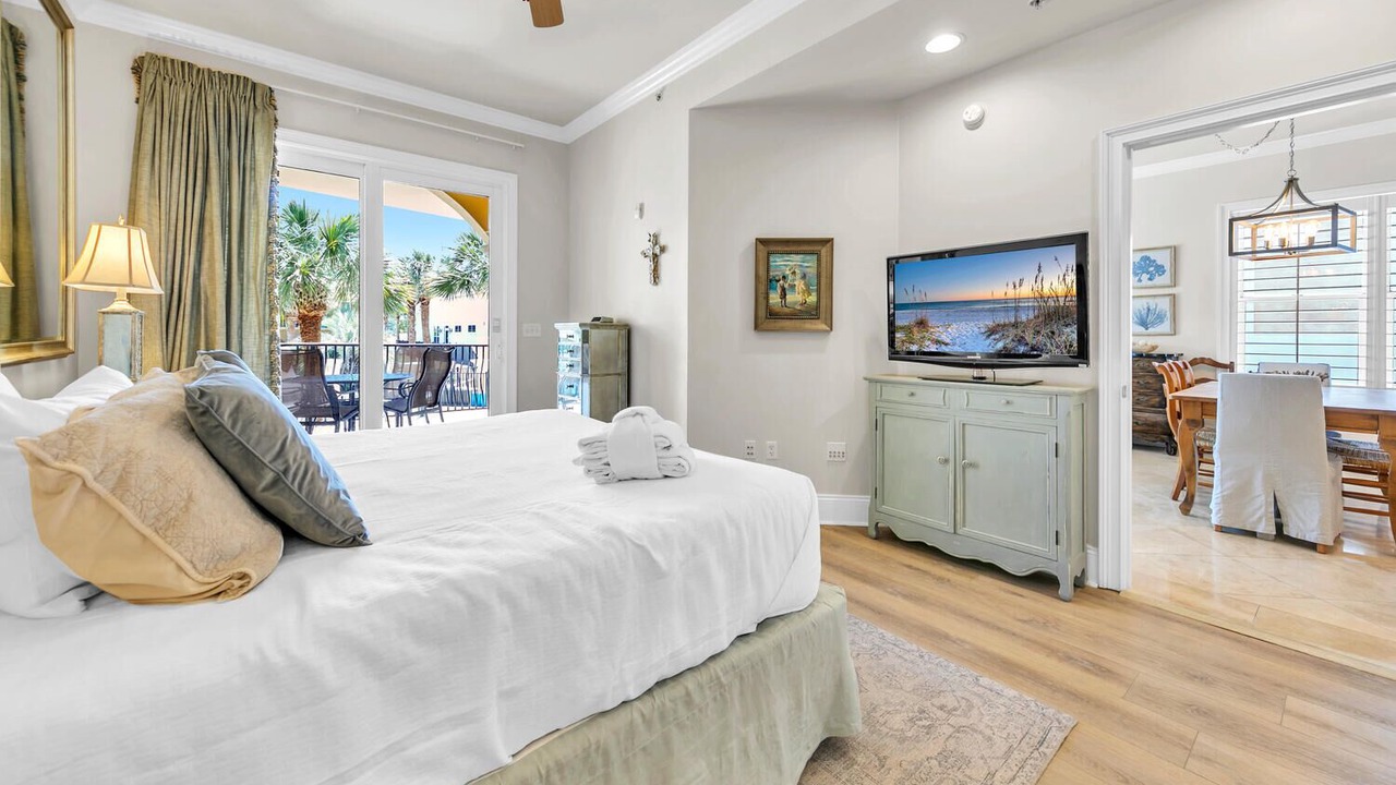 Photo of Bedroom in Santa Rosa Beach
