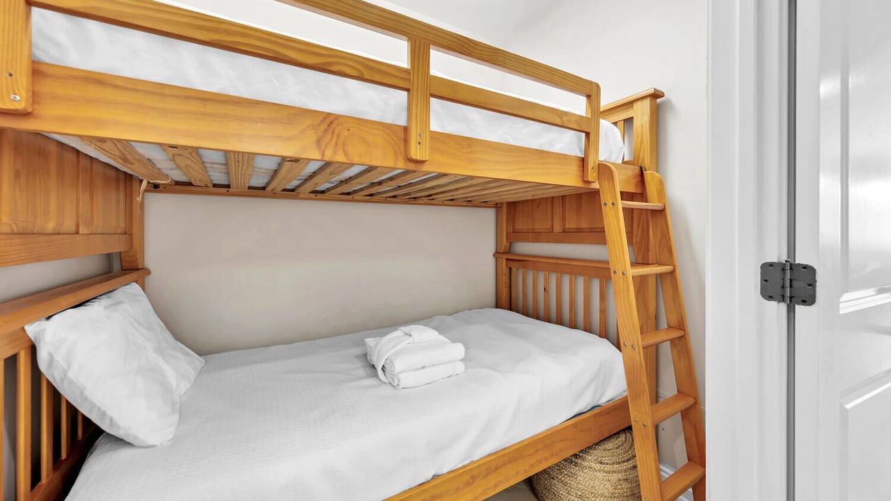 Photo of Bedroom in Santa Rosa Beach