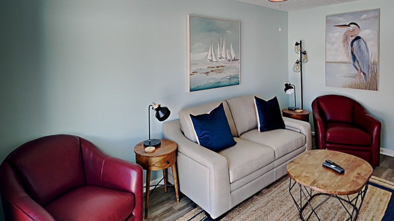 Photo of Bedroom in Miramar Beach
