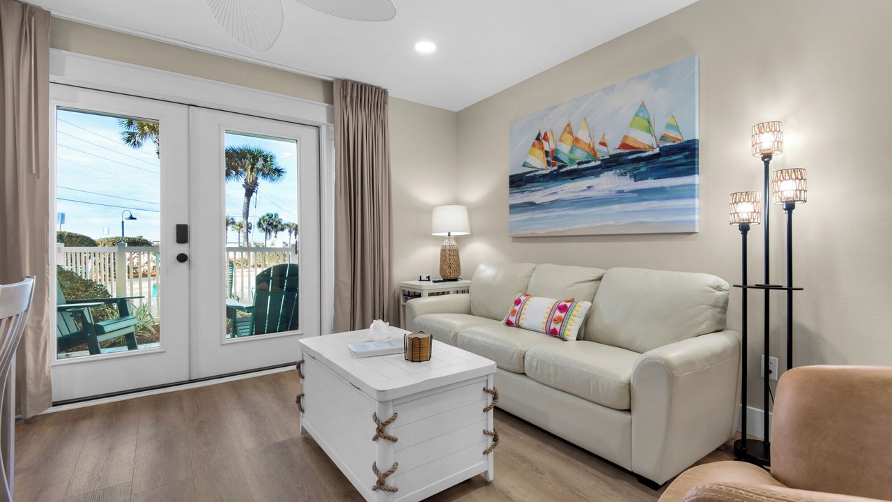 Photo of Livingroom in Miramar Beach