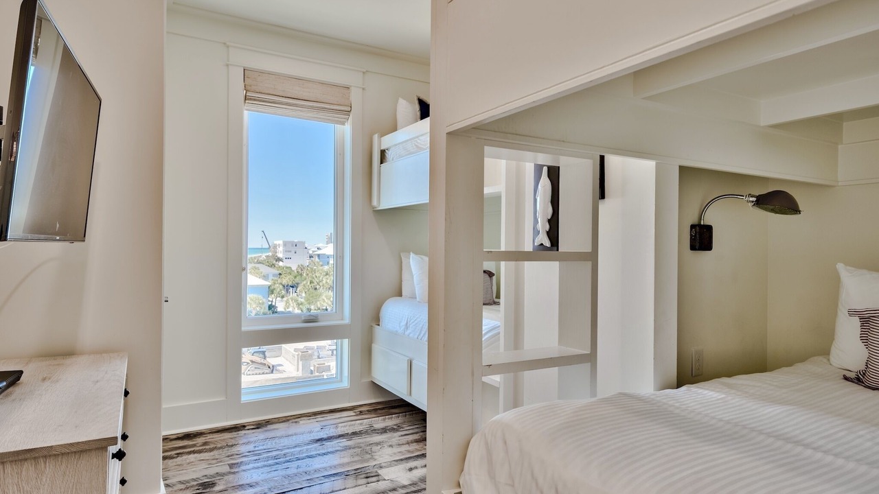 Photo of Bedroom in Chivas Bluff