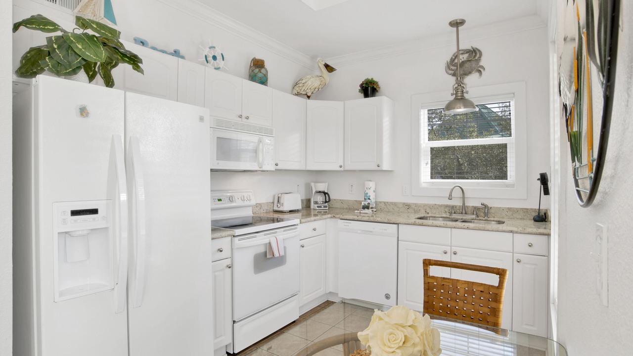 Photo of Kitchen in Ono Island