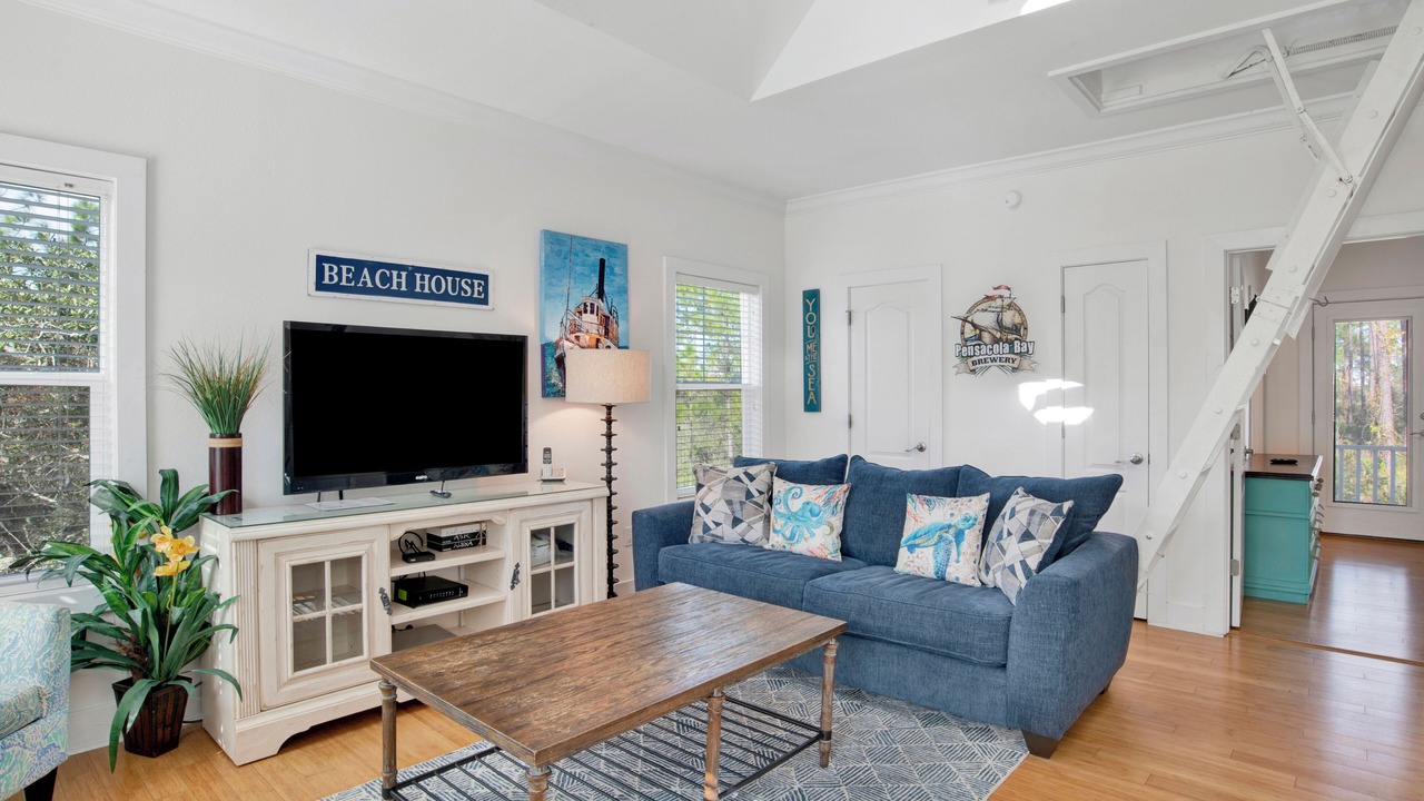 Photo of Livingroom in Ono Island
