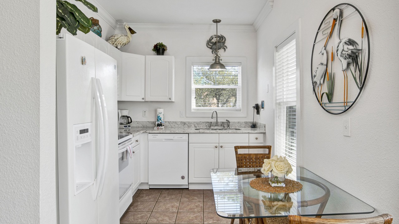 Photo of Kitchen in Ono Island