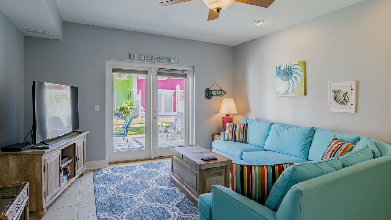 Photo of Livingroom in Sunset Pass