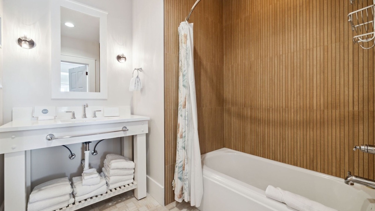 Photo of Bathroom in WaterSound Beach