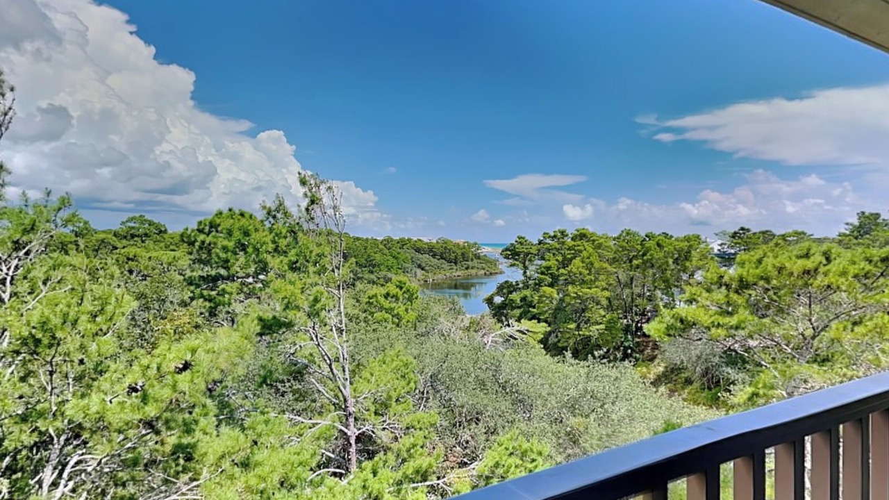 Photo of Patio Balcony in Santa Rosa Beach
