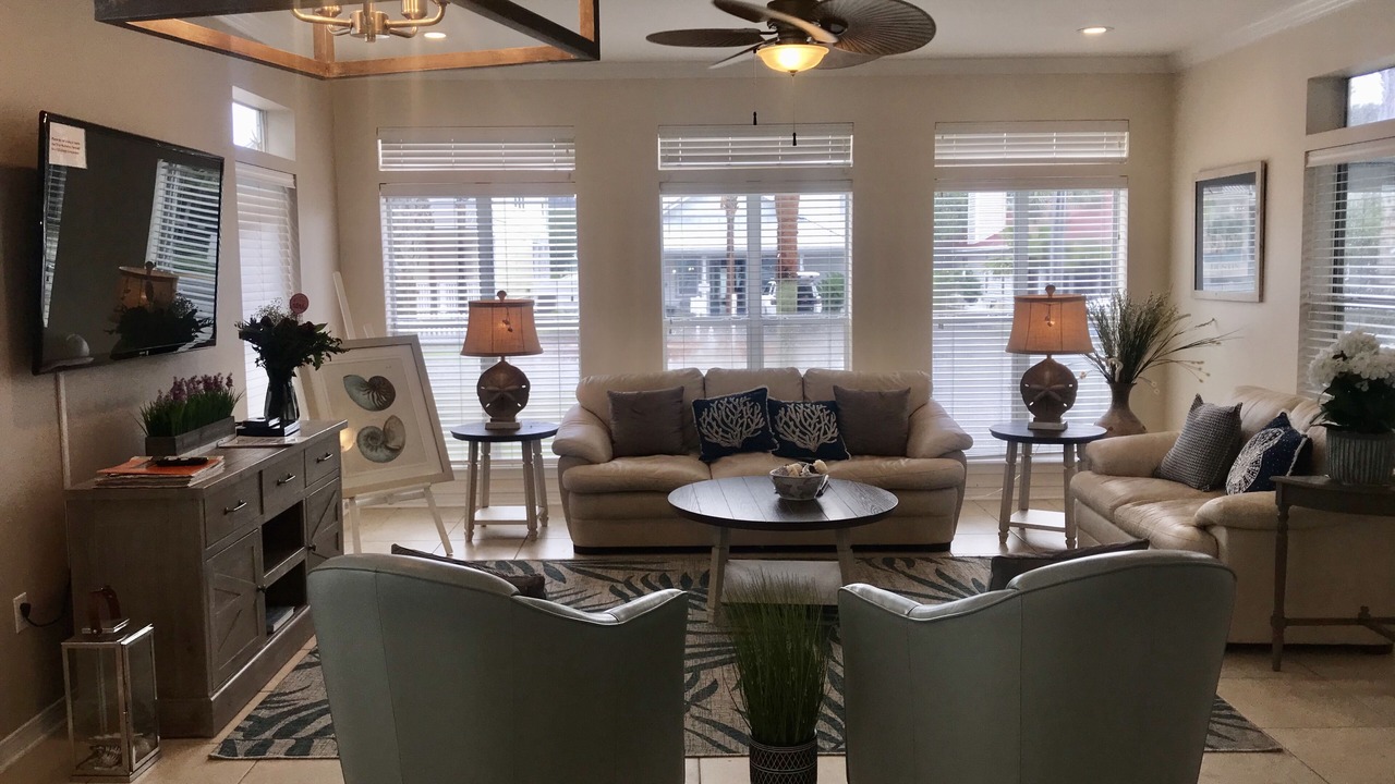 Photo of Bedroom in Crystal Beach