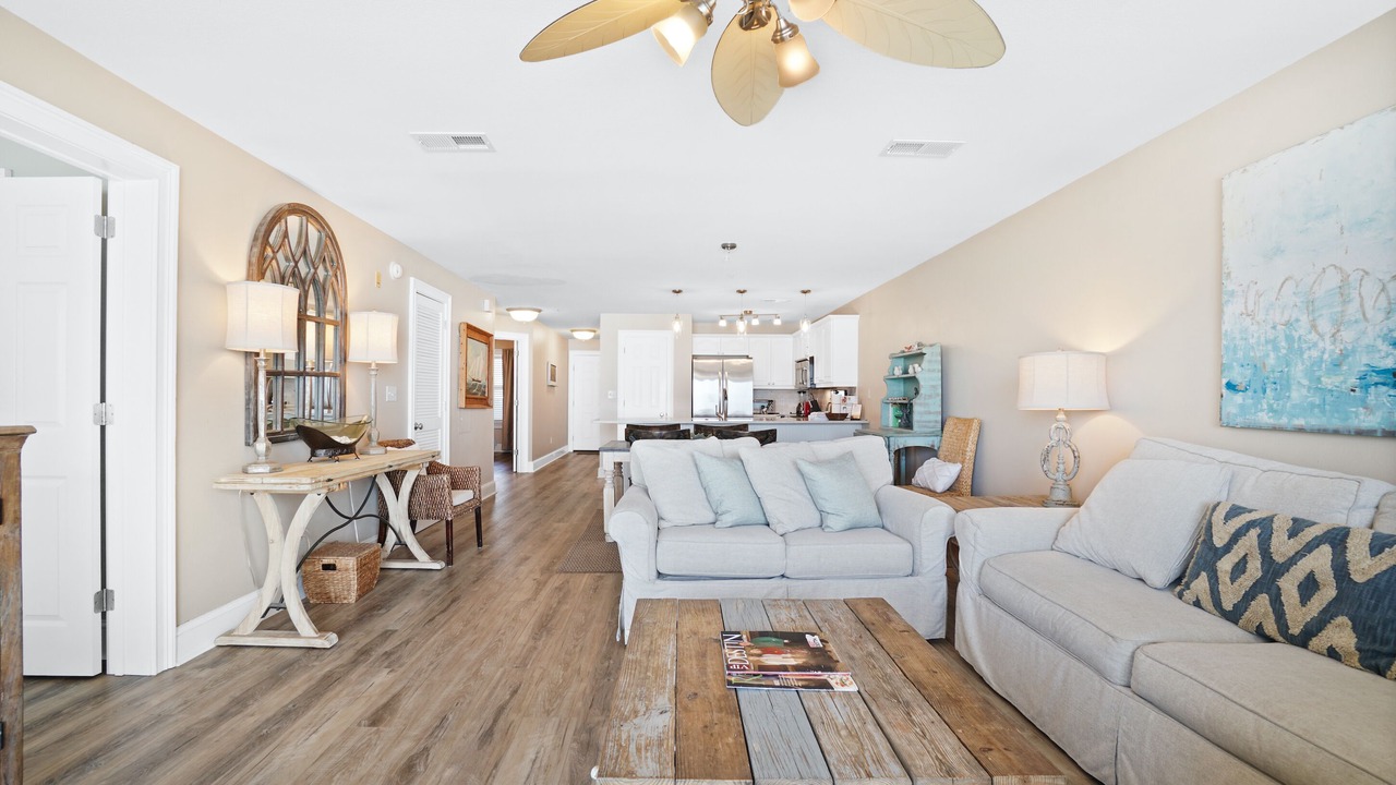Photo of Livingroom in Crystal Beach