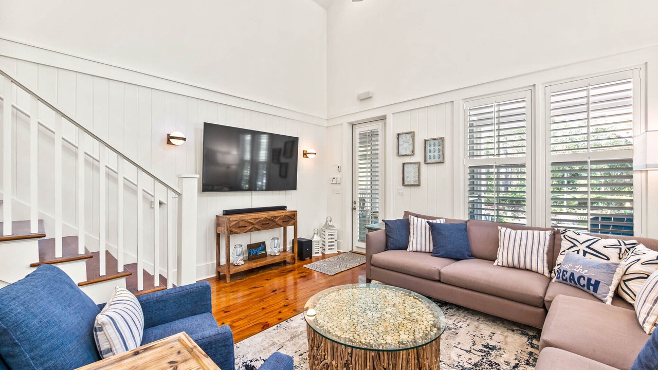 Photo of Livingroom in Forest District