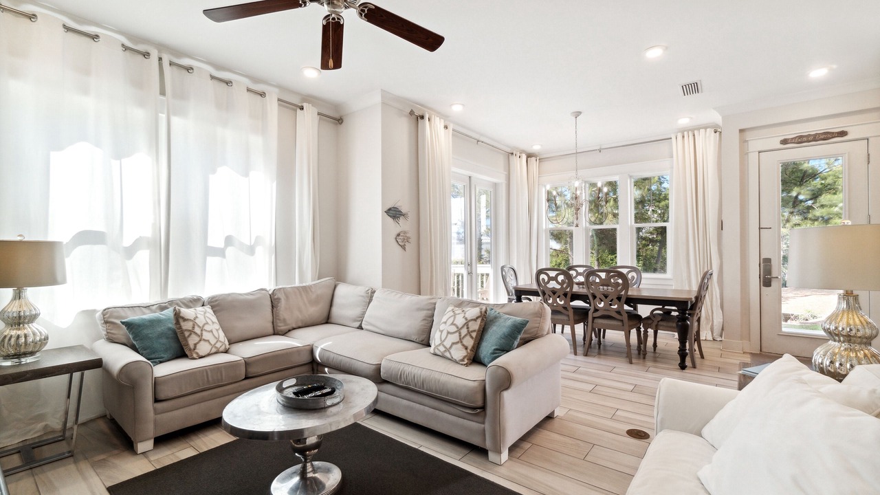Photo of Livingroom in Panama City Beach