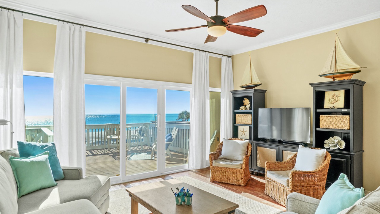 Photo of Livingroom in Laguna Beach