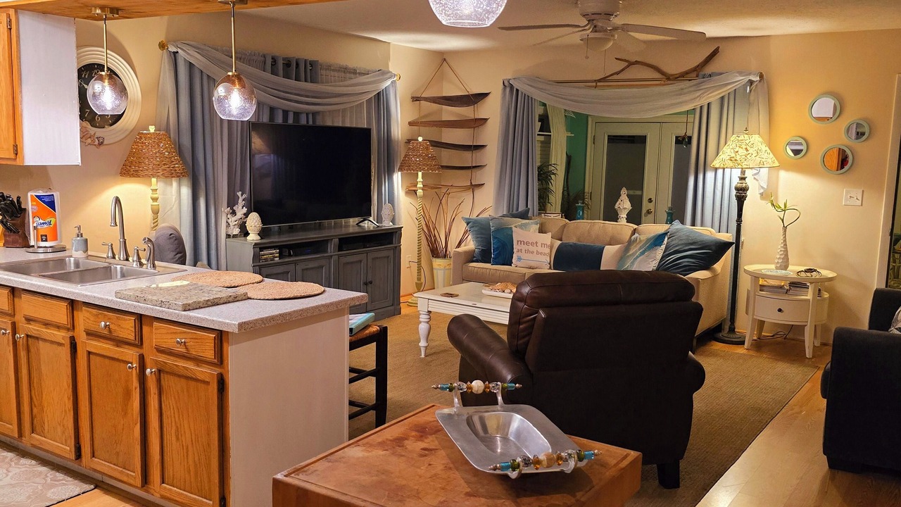 Photo of Livingroom in Kiska Beach
