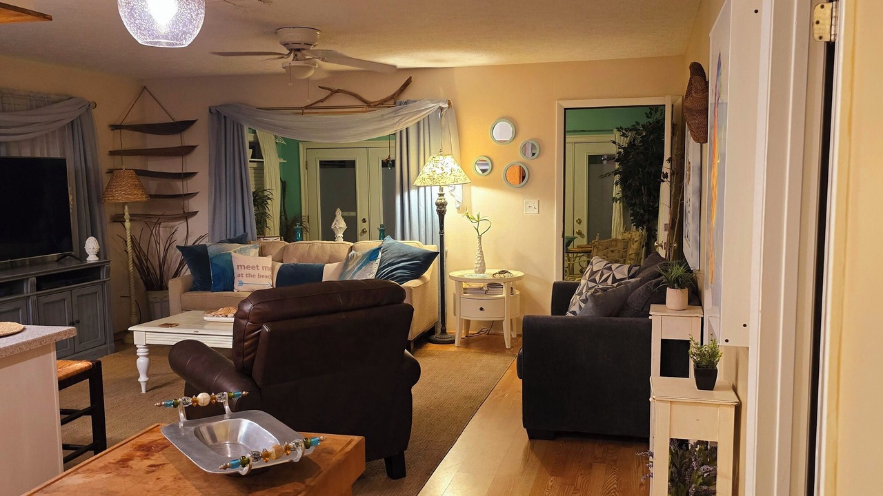 Photo of Livingroom in Kiska Beach
