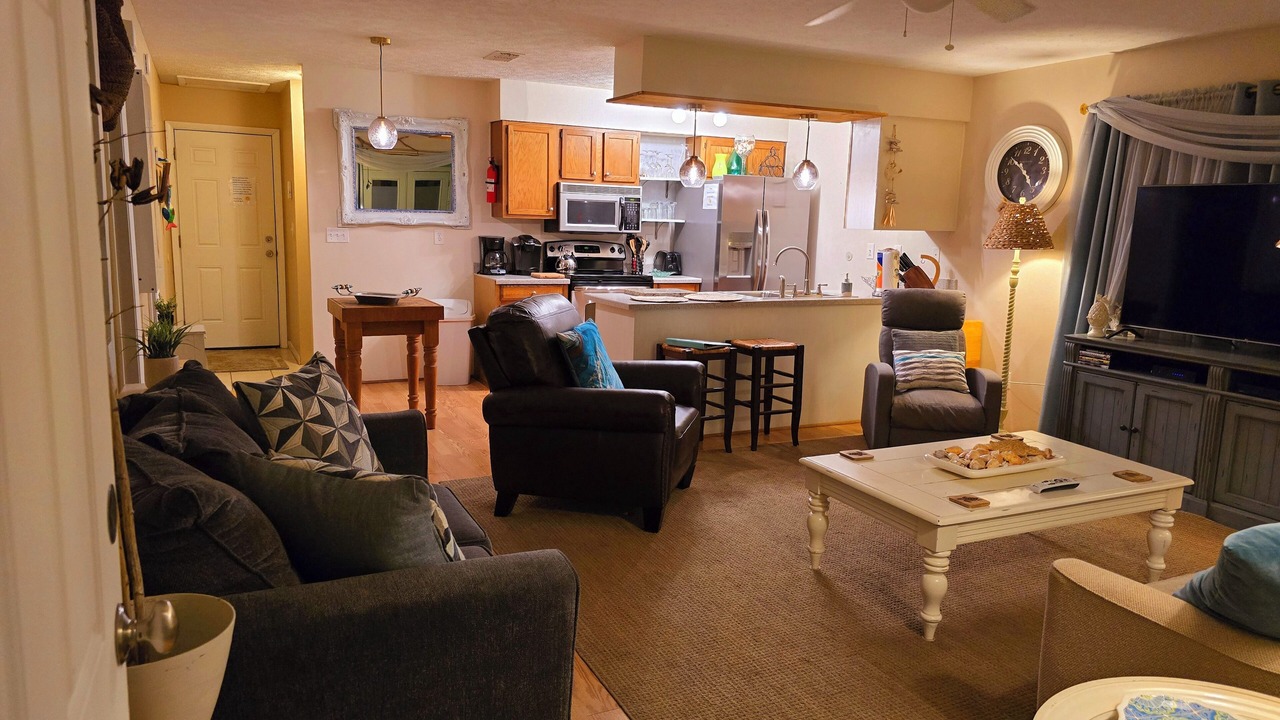 Photo of Livingroom in Kiska Beach