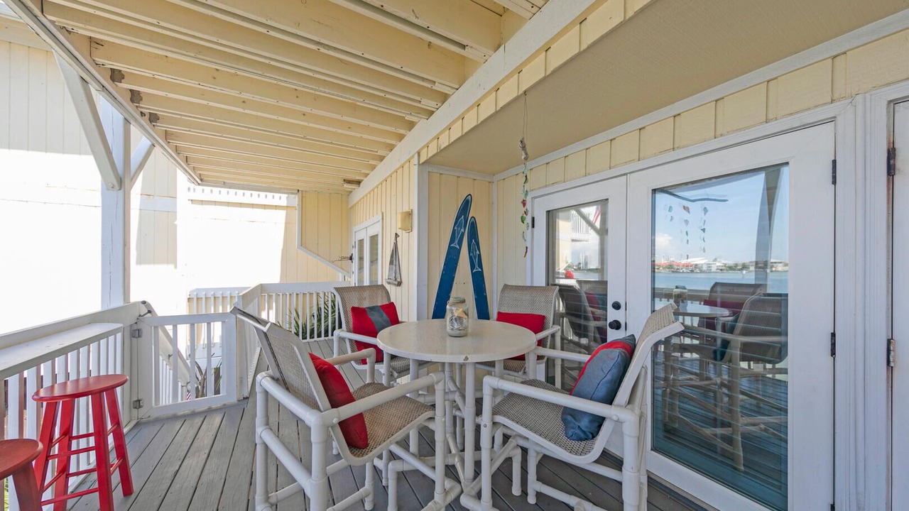 Photo of Patio Balcony in Holiday Isle