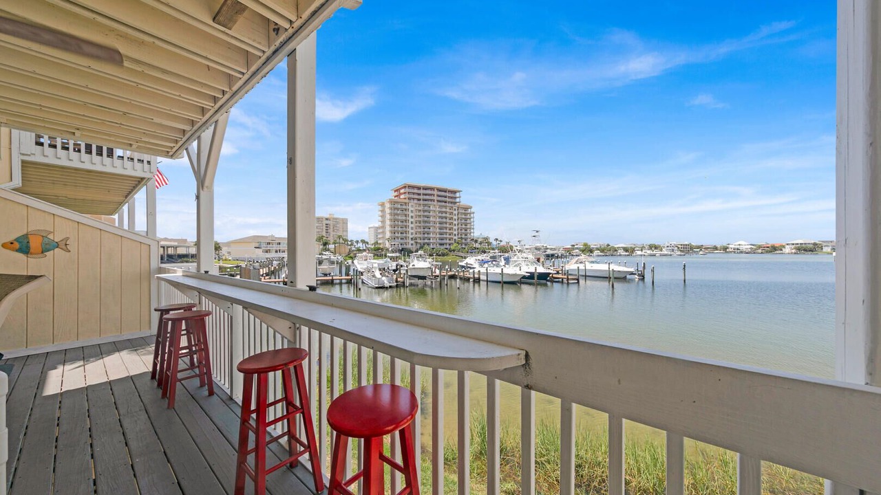 Photo of Patio Balcony in Holiday Isle