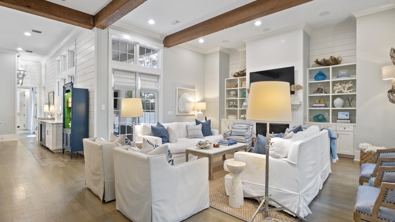 Photo of Livingroom in WaterSound Beach