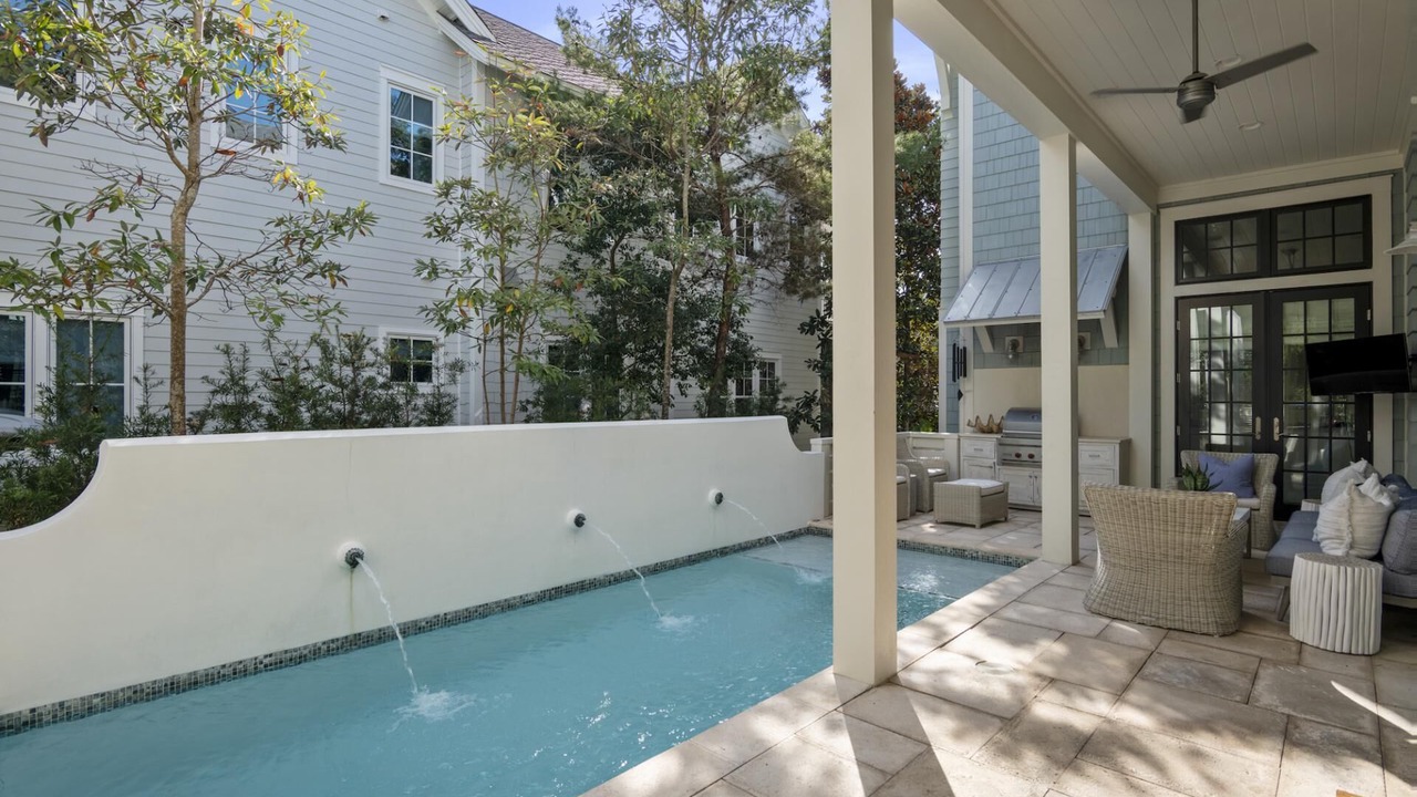 Photo of Outdoor in WaterSound Beach
