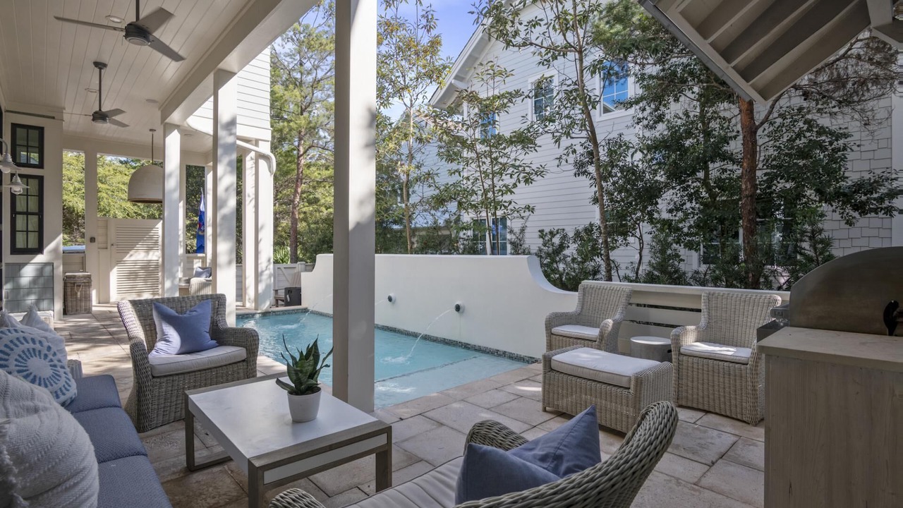 Photo of Outdoor in WaterSound Beach