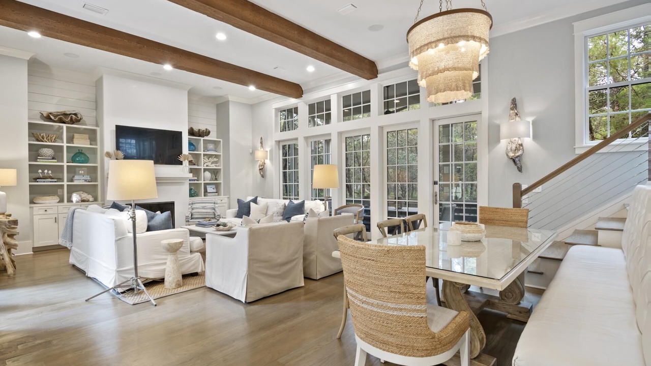 Photo of Livingroom in WaterSound Beach