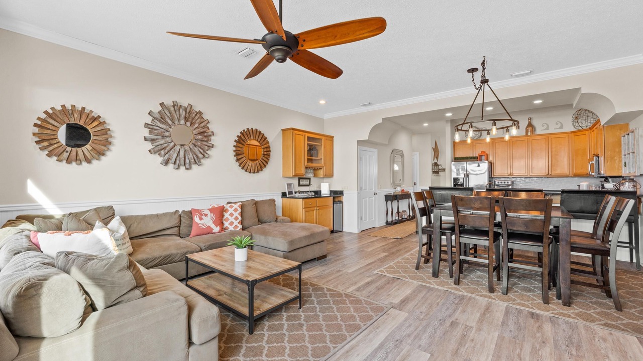 Photo of Livingroom in West Panama City Beach