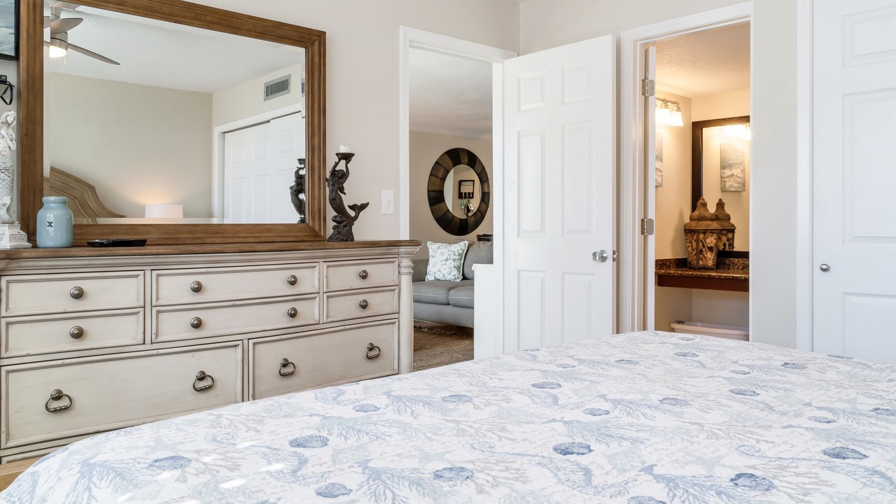 Photo of Bedroom in Holiday Isle
