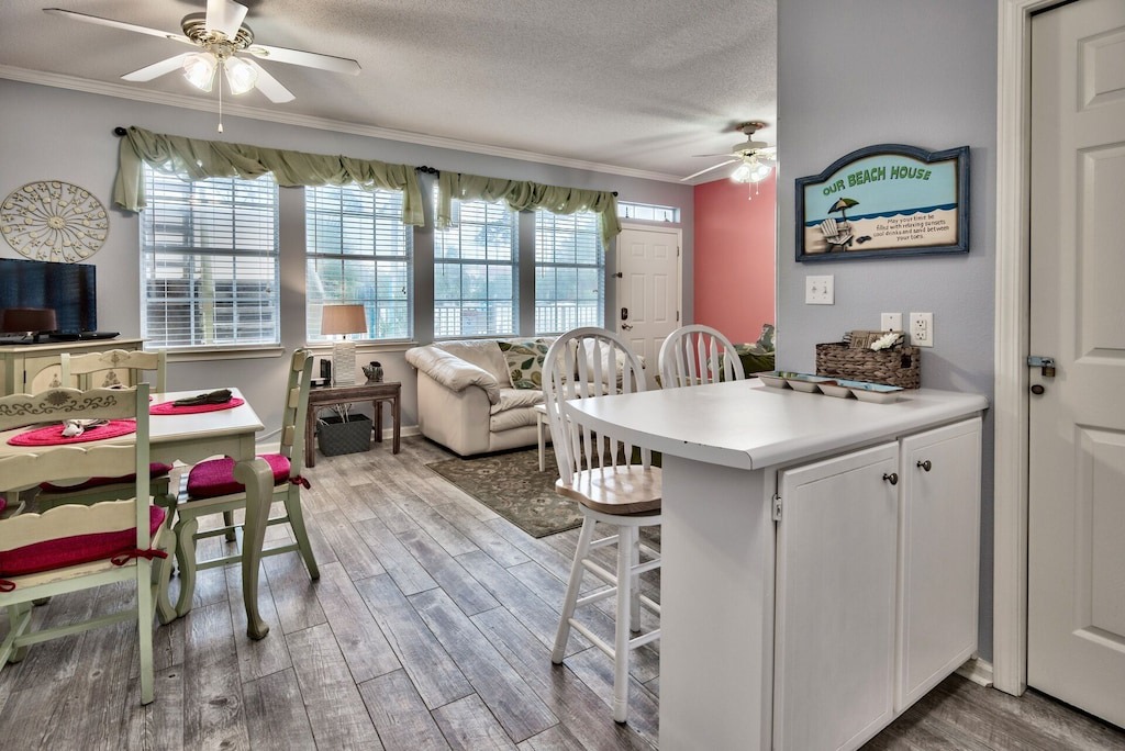Photo of Livingroom in Miramar Beach