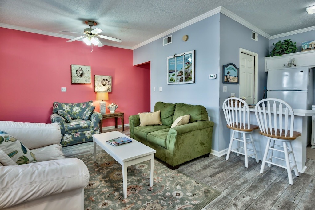 Photo of Livingroom in Miramar Beach