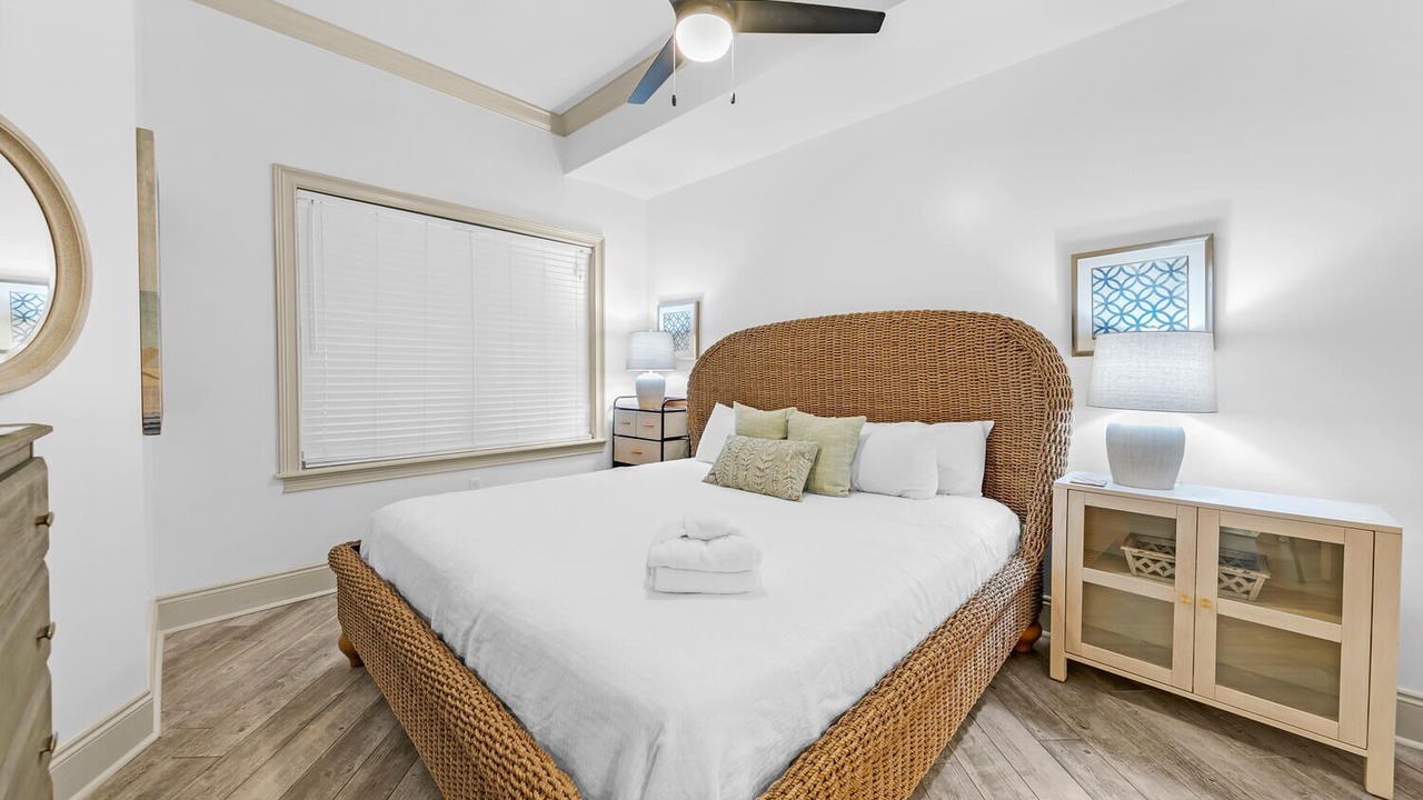 Photo of Bedroom in Santa Rosa Beach