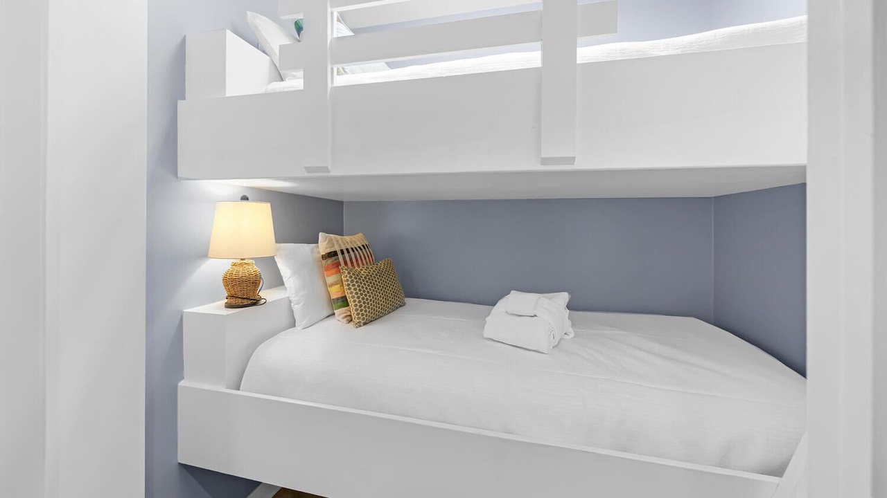 Photo of Bedroom in Santa Rosa Beach