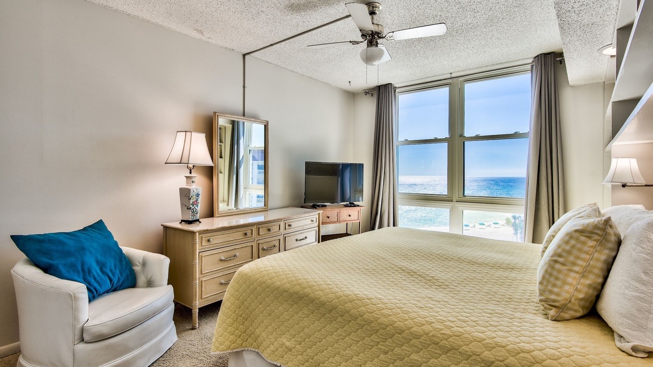 Photo of Bedroom in Fort Walton Beach