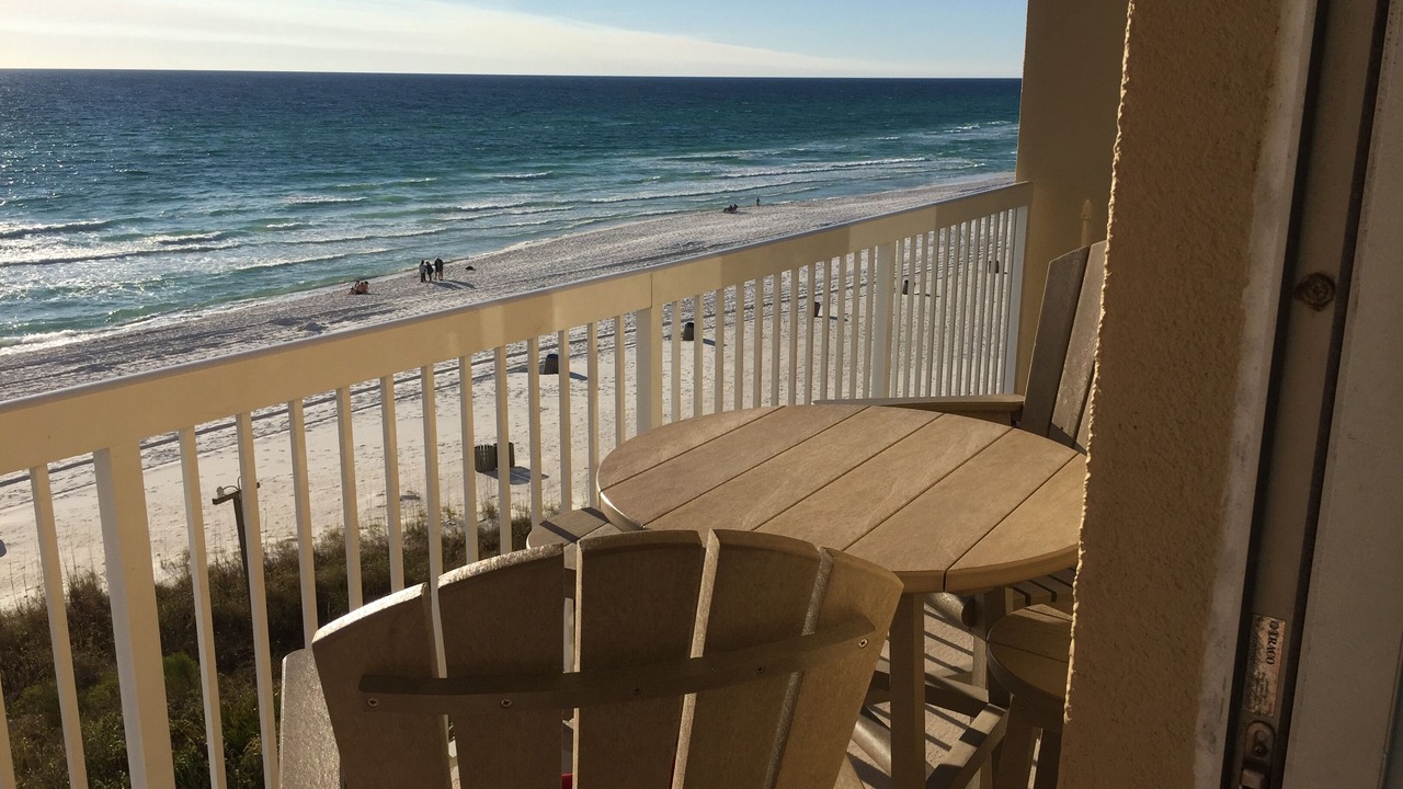 Photo of Patio Balcony in Lower Grand Lagoon