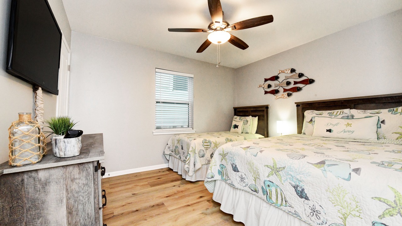 Photo of Bedroom in Laguna Beach Estates