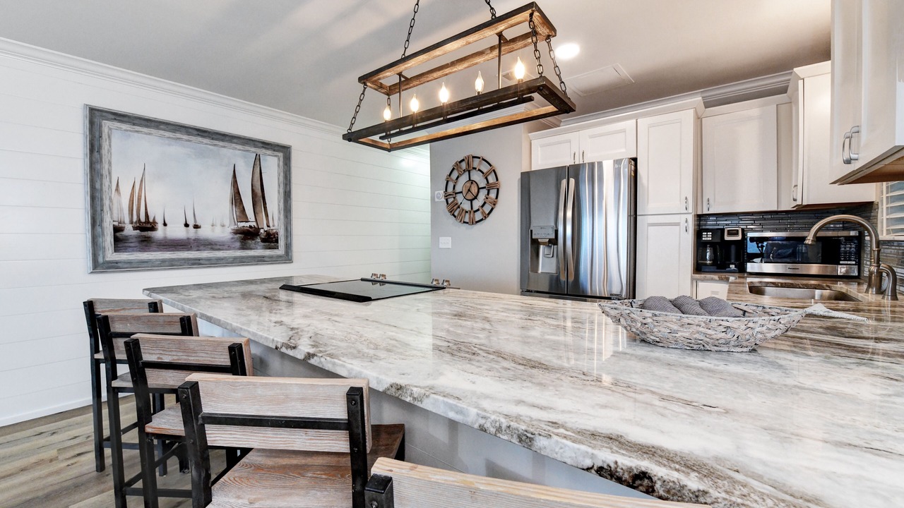 Photo of Kitchen in Laguna Beach Estates