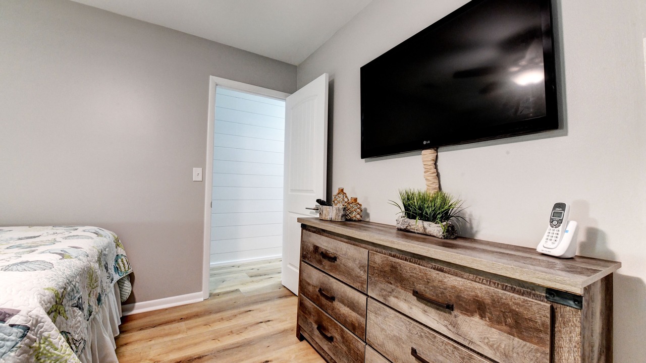 Photo of Bedroom in Laguna Beach Estates
