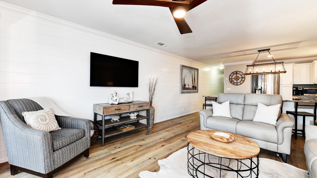 Photo of Livingroom in Laguna Beach Estates