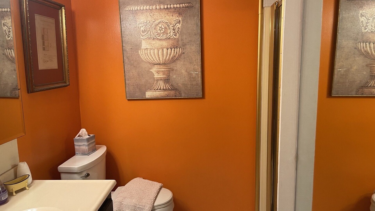 Photo of Bathroom in French Quarter