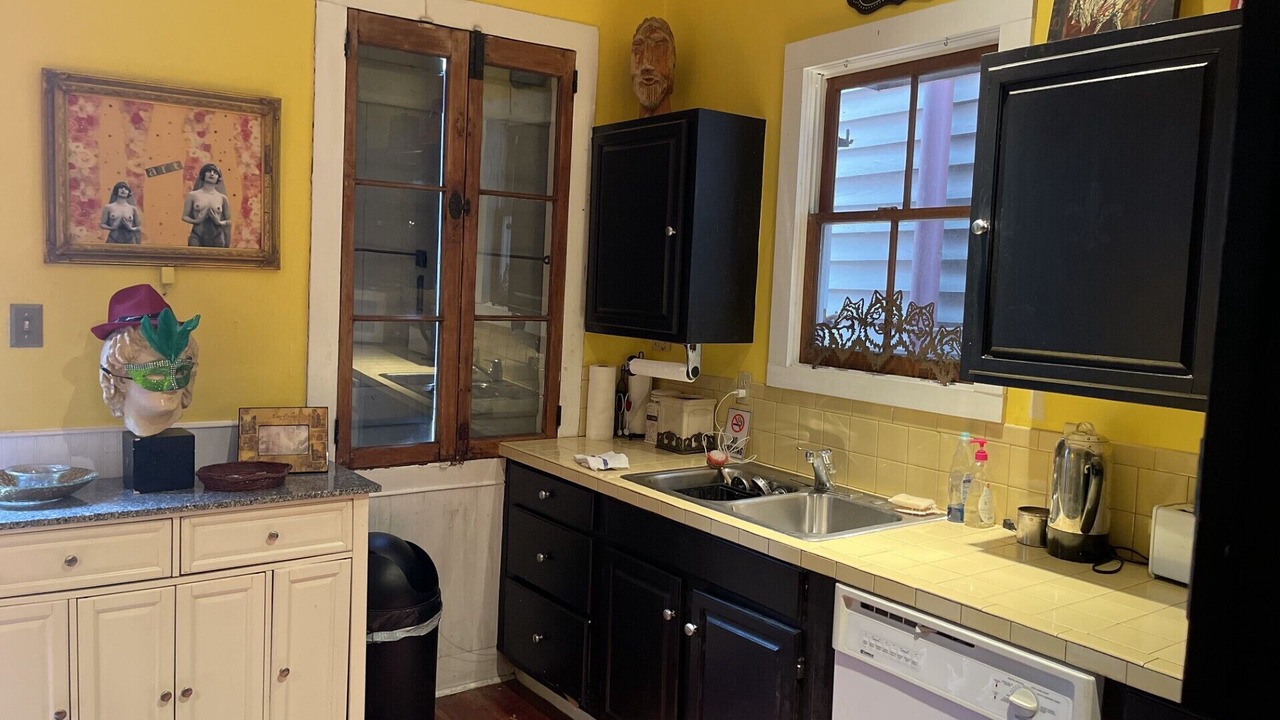 Photo of Kitchen in French Quarter