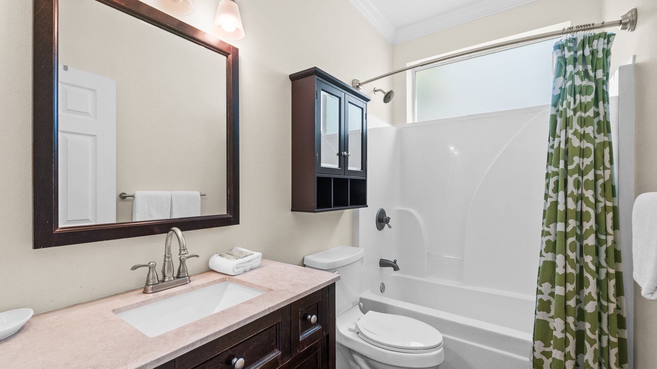 Photo of Bedroom in Crystal Beach