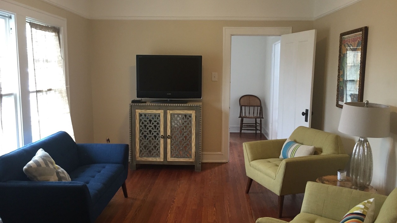 Photo of Livingroom in Broadmoor