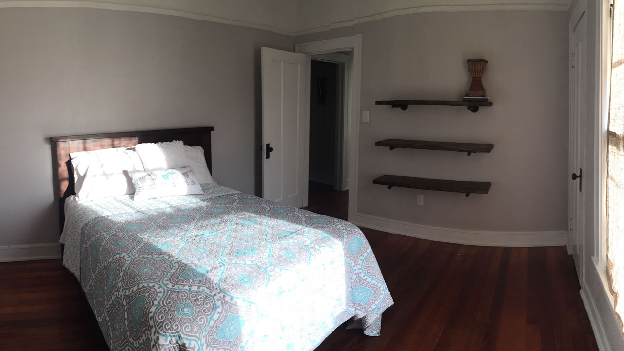 Photo of Bedroom in Broadmoor