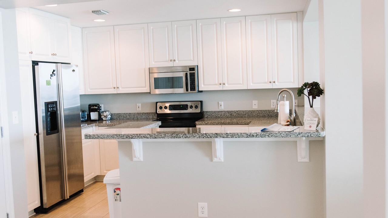 Photo of Kitchen in Silver Sands Beach