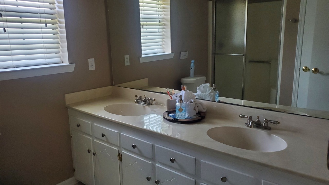 Photo of Bathroom in Mary Esther