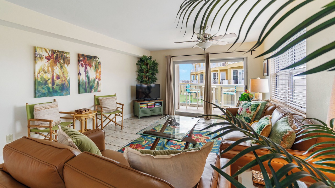 Photo of Livingroom in Pensacola Beach